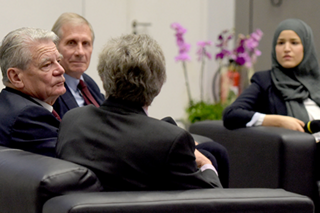 Speakers at the MUHS visiting professorship panel discussion 2018 Joachim Gauck, Ulrich Wickert
